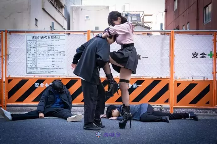 个子看起来很高的地雷系（twi：3rd_kafkaf） ​​​