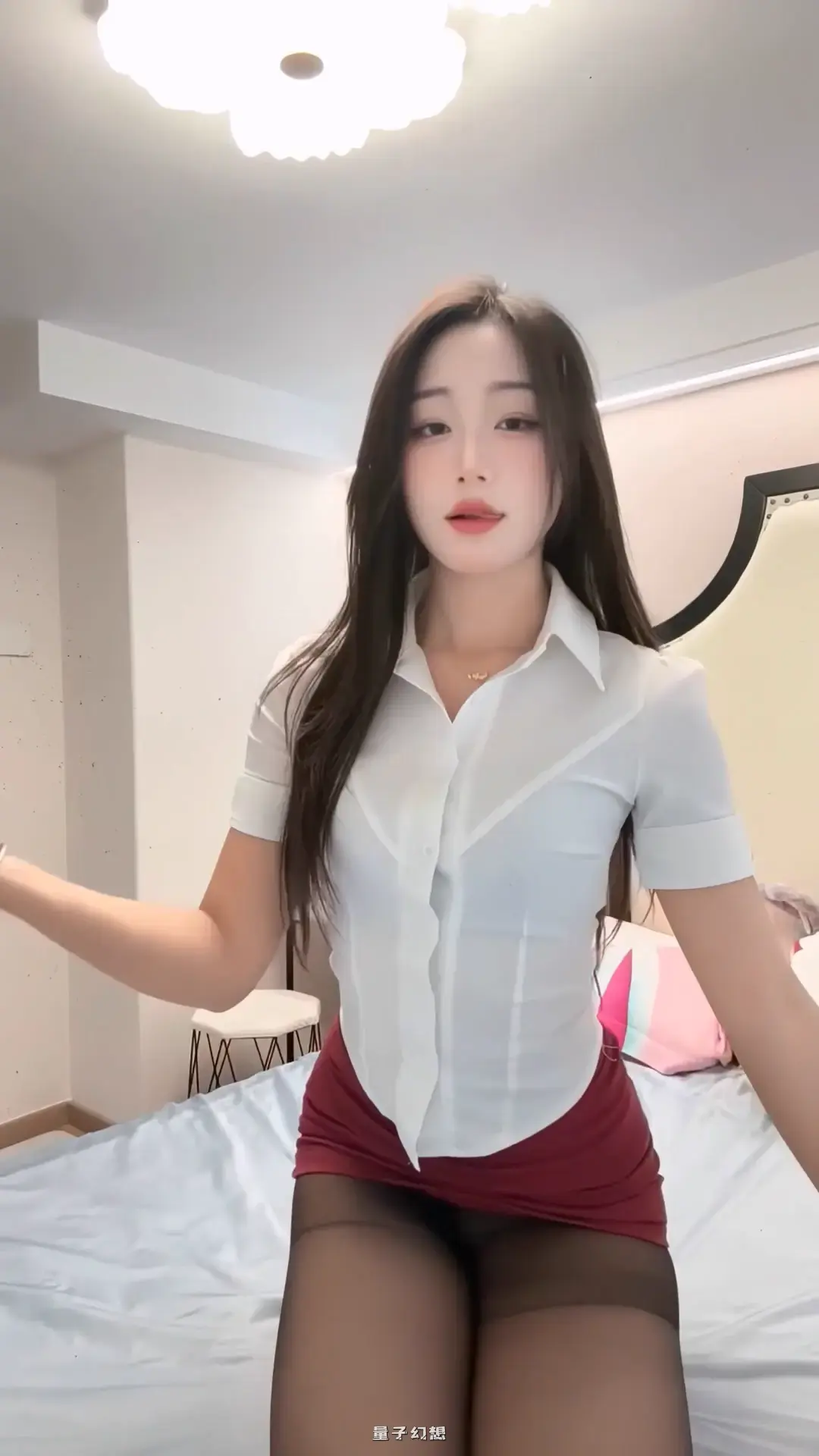 快手主播御姐小绵羊付费群定制热舞[25V/3.01G]