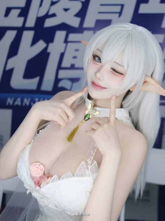 韩援Coser Yasal新图!顶级大雷香香软软 娇艳欲滴