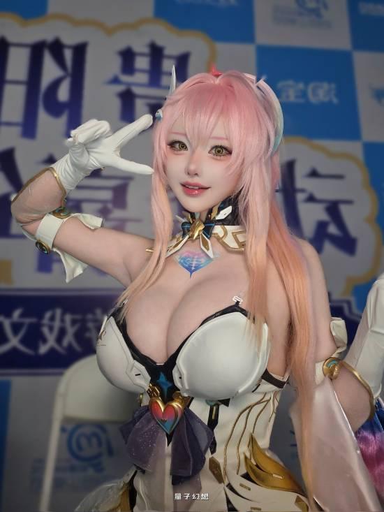 韩援Coser Yasal新图!顶级大雷香香软软 娇艳欲滴 韩援Coser Yasal新图!顶级大雷香香软软 娇艳欲滴